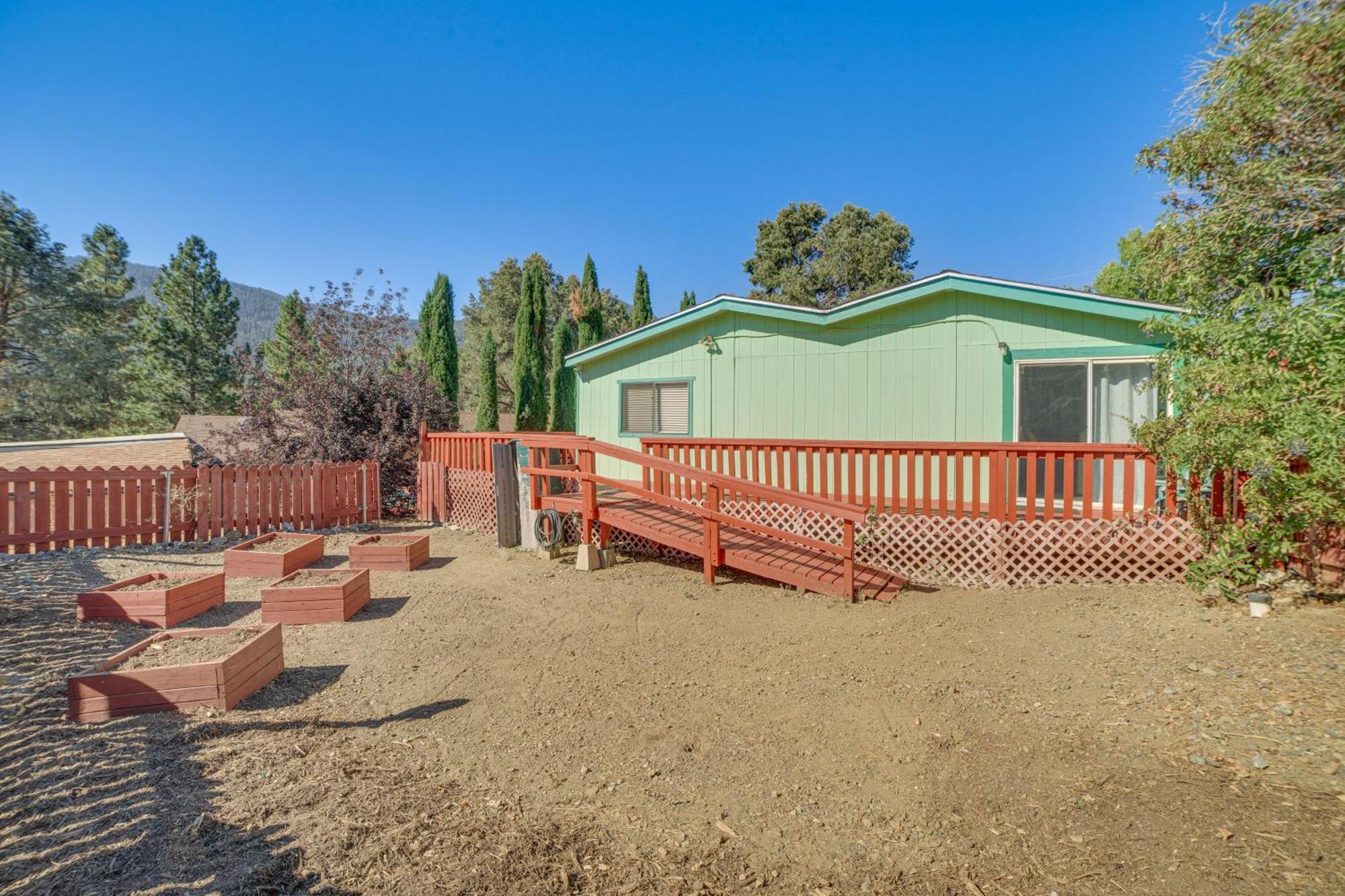 Pet-Friendly Cabin With Deck In Pine Mountain Club! Villa Exterior photo